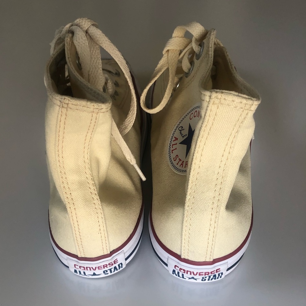 Converse High Top Sneakers Size 9 - Picture 4 of 9